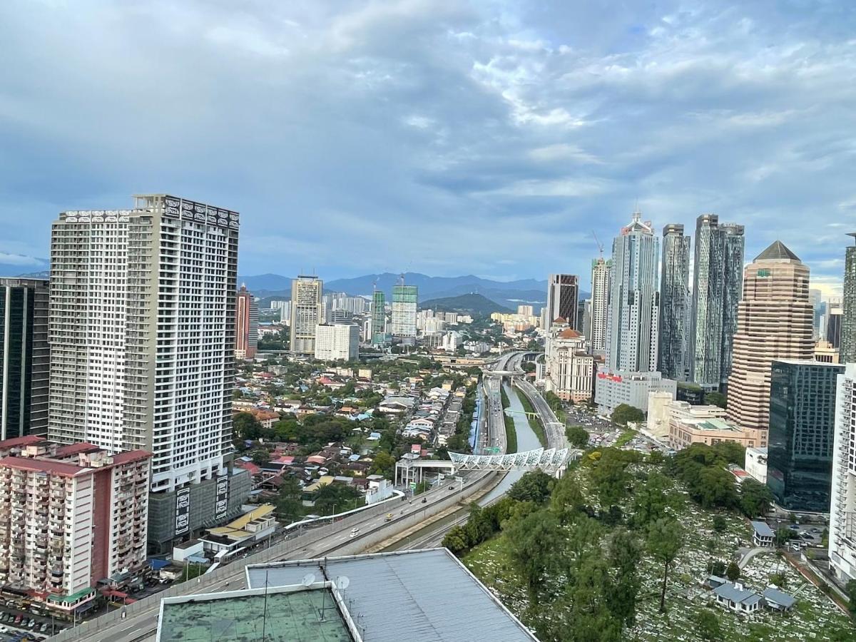 Kuala Lumpur Cherry Suites At Mercu Summer Suites Klcc エクステリア 写真