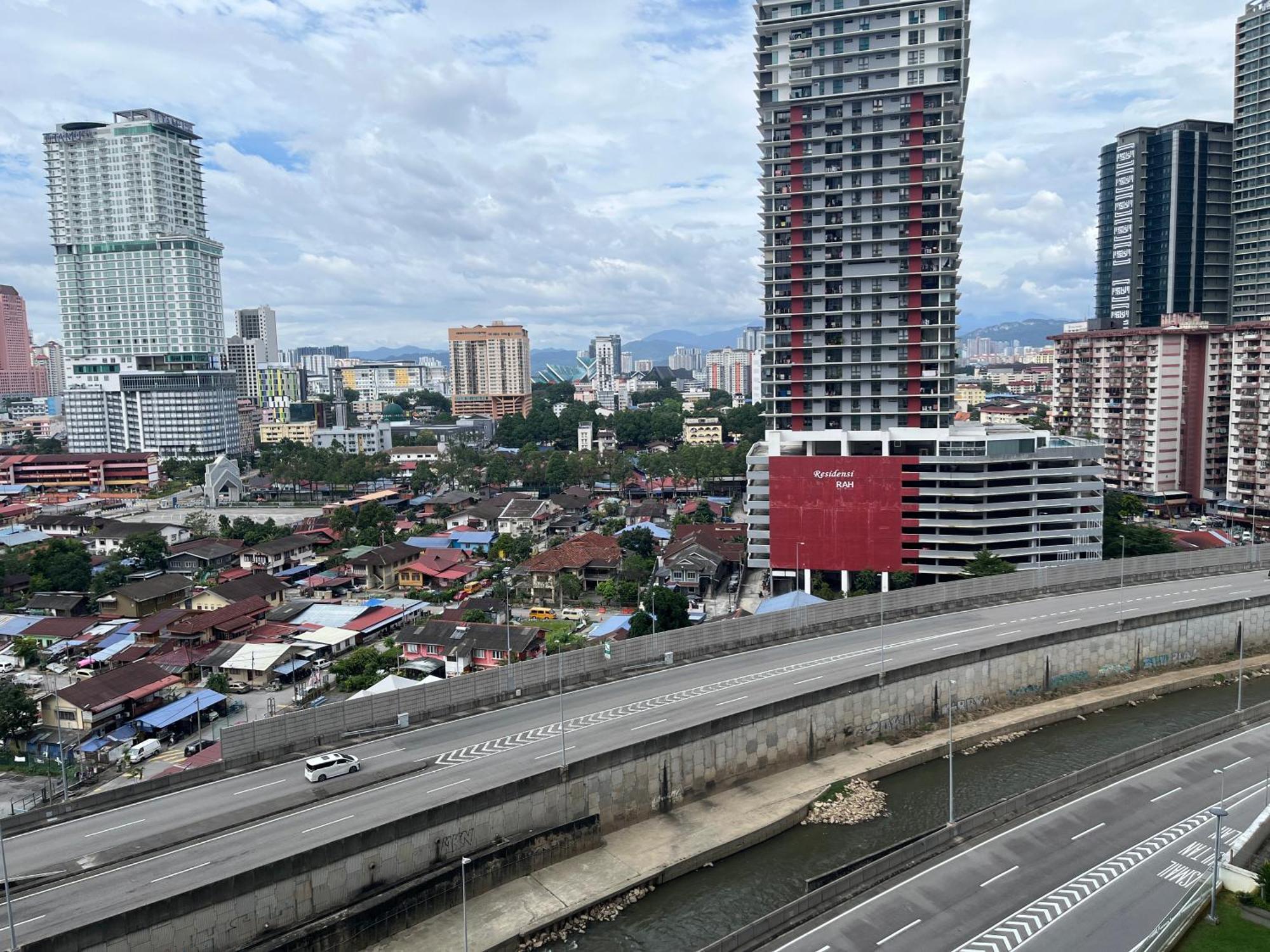 Kuala Lumpur Cherry Suites At Mercu Summer Suites Klcc エクステリア 写真